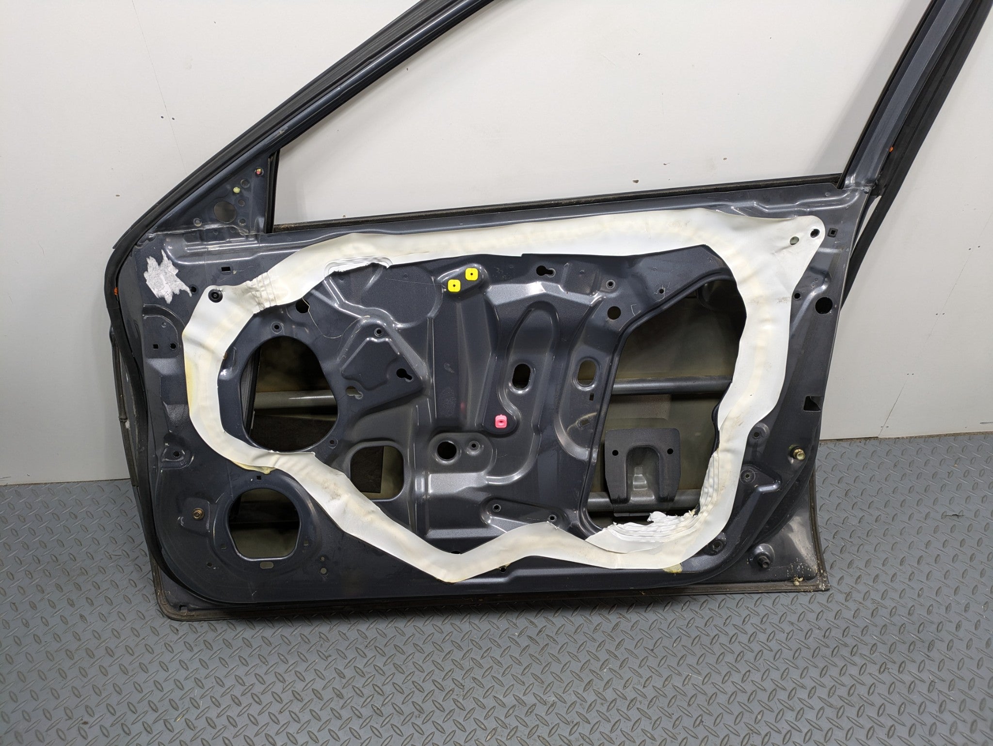 2004 - 2006 OEM ACURA TL FRONT RIGHT SIDE DOOR SHELL PANEL METALLIC GREY