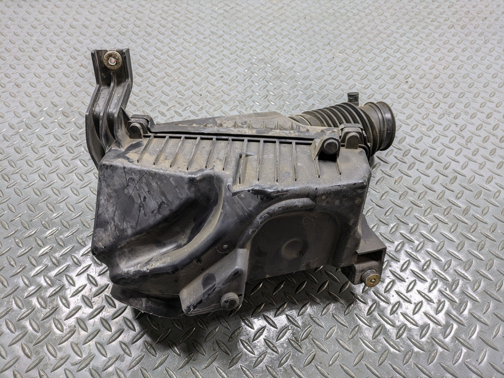 2004 - 2006 OEM ACURA TL ENGINE AIR CLEANER FILTER HOUSING BOX ASSEMBLY