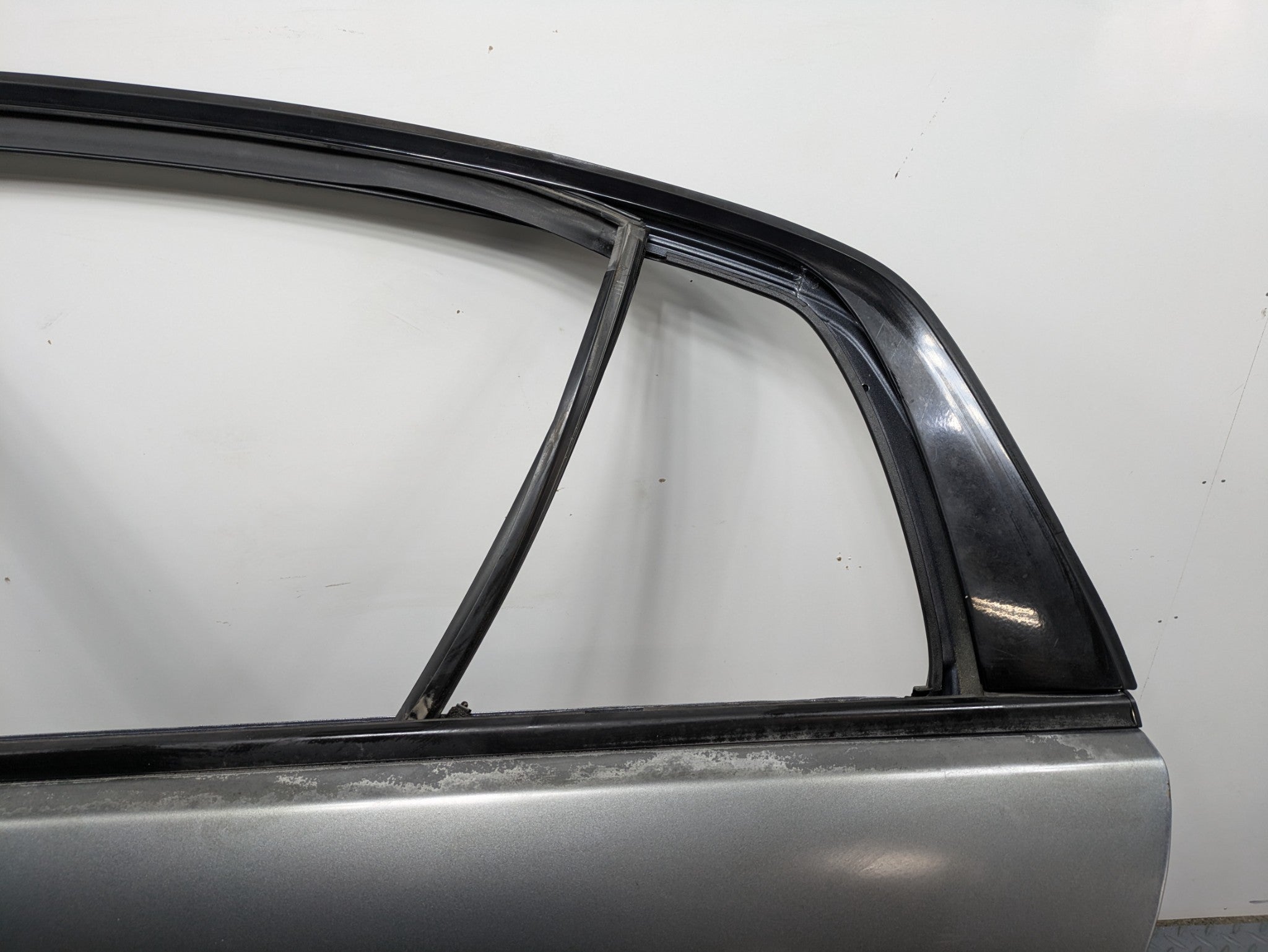 2004 - 2006 OEM ACURA TL REAR LEFT DRIVER SIDE DOOR SHELL PANEL METALLIC GREY