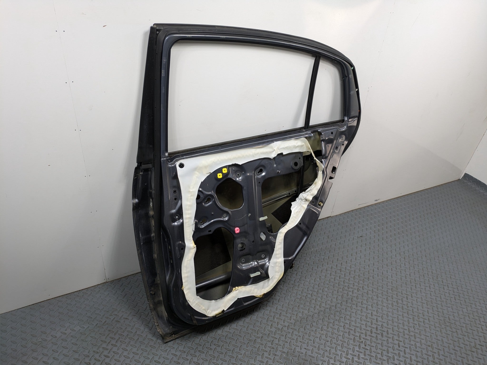 2004 - 2006 OEM ACURA TL REAR RIGHT SIDE DOOR SHELL PANEL METALLIC GREY
