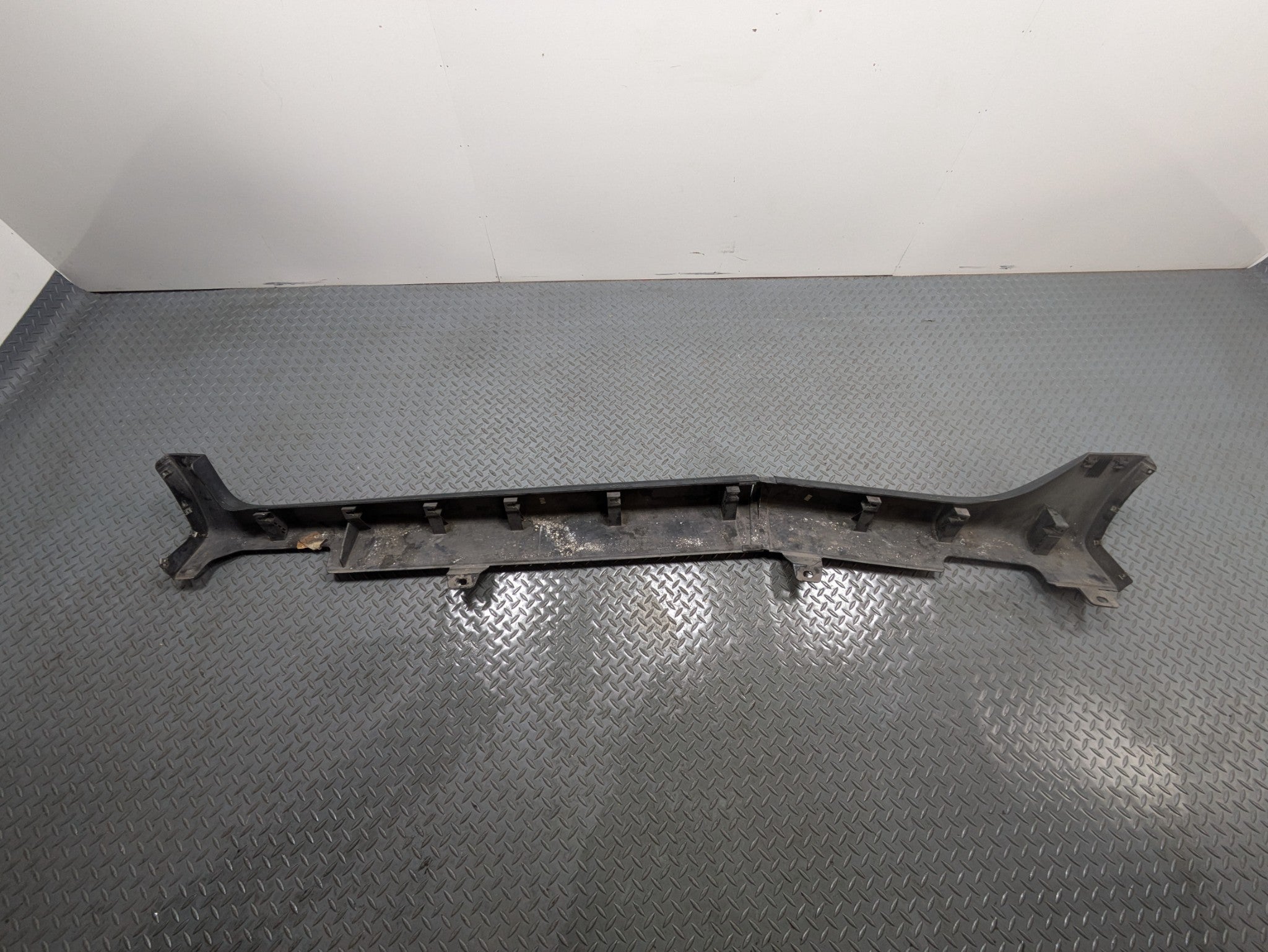 2004 - 2006 OEM ACURA TL RIGHT SIDE EXTERIOR ROCKER BODY MOULDING TRIM
