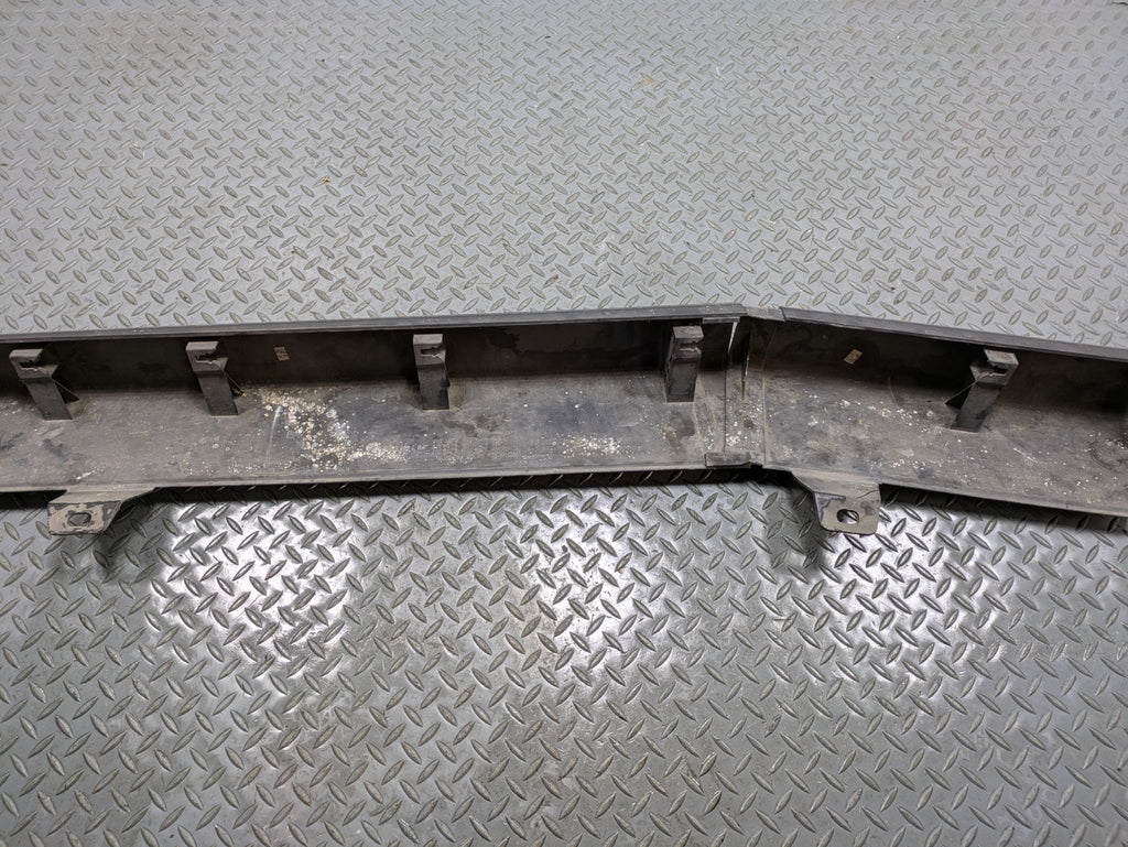 2004 - 2006 OEM ACURA TL RIGHT SIDE EXTERIOR ROCKER BODY MOULDING TRIM