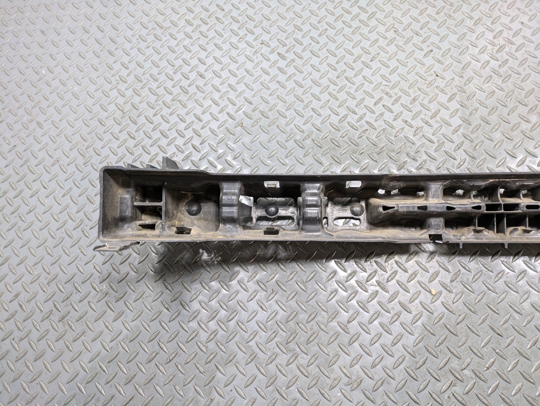 2004 - 2006 OEM ACURA TL REAR BUMPER SUPPORT REINFORCEMENT IMPACT BAR