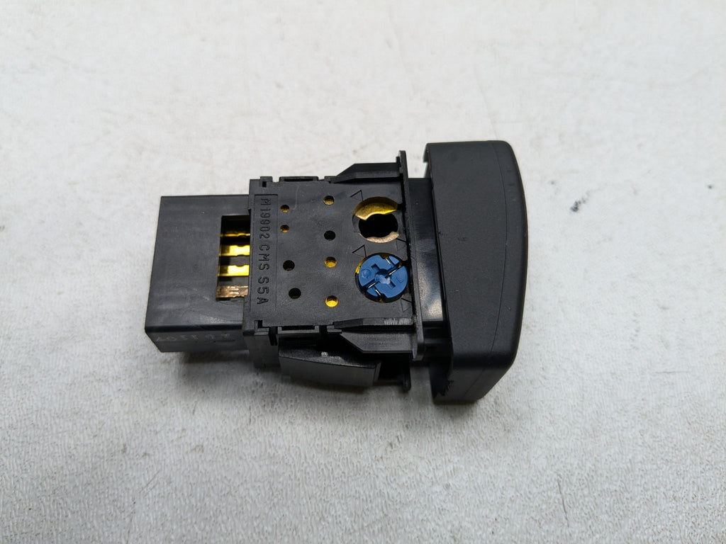 2004 - 2006 OEM ACURA TL FRONT DASHBOARD PANEL VSA OFF SWITCH CONTROL BUTTON