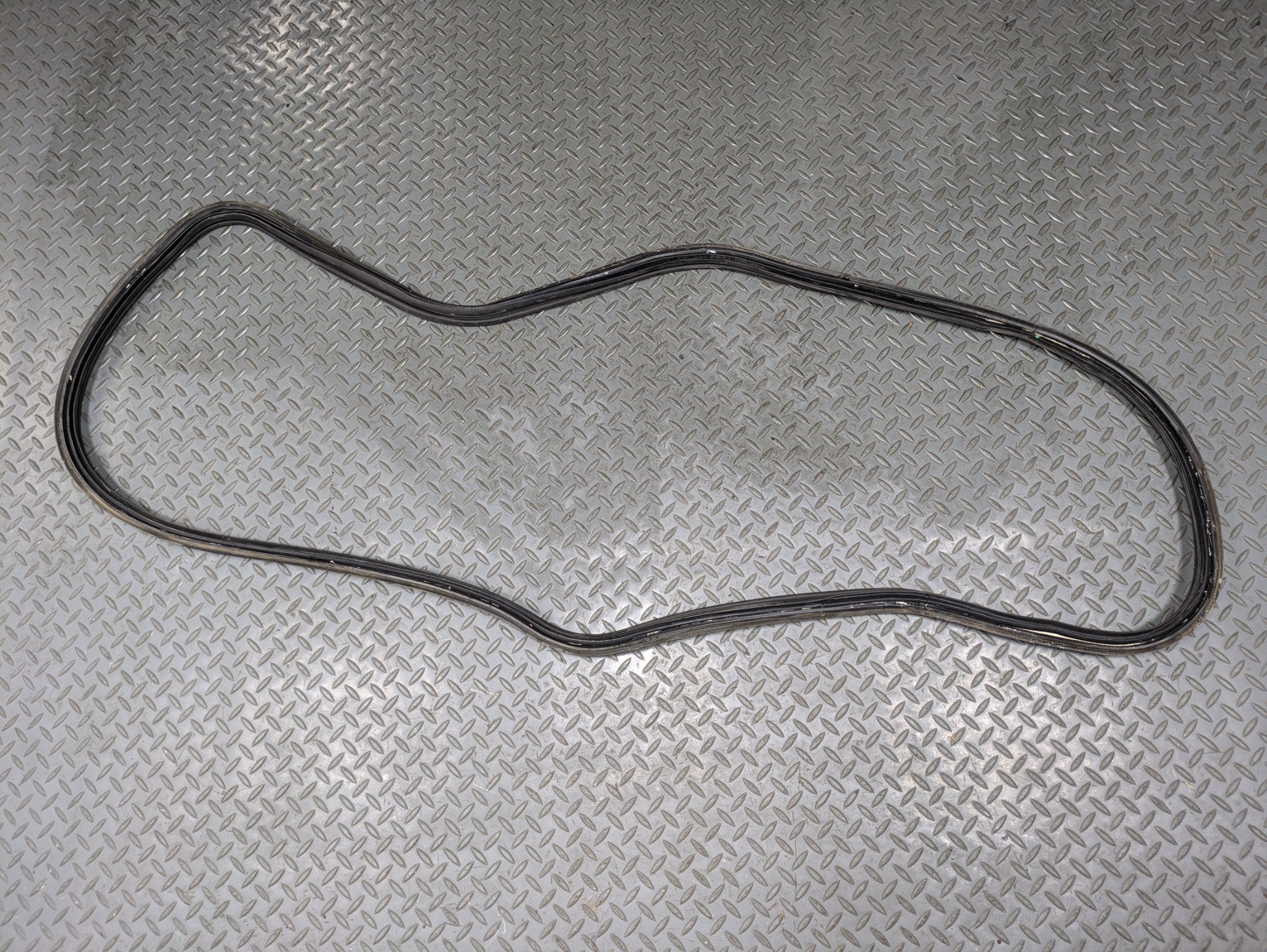 2004 - 2006 OEM ACURA TL REAR TRUNK TAILGATE SEAL WEATHER STRIPPING RUBBER