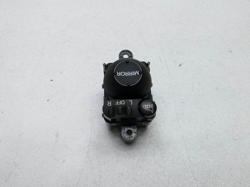 2004 - 2006 OEM ACURA TL FRONT LEFT SIDE POWER MIRROR ADJUSTMENT CONTROL SWITCH