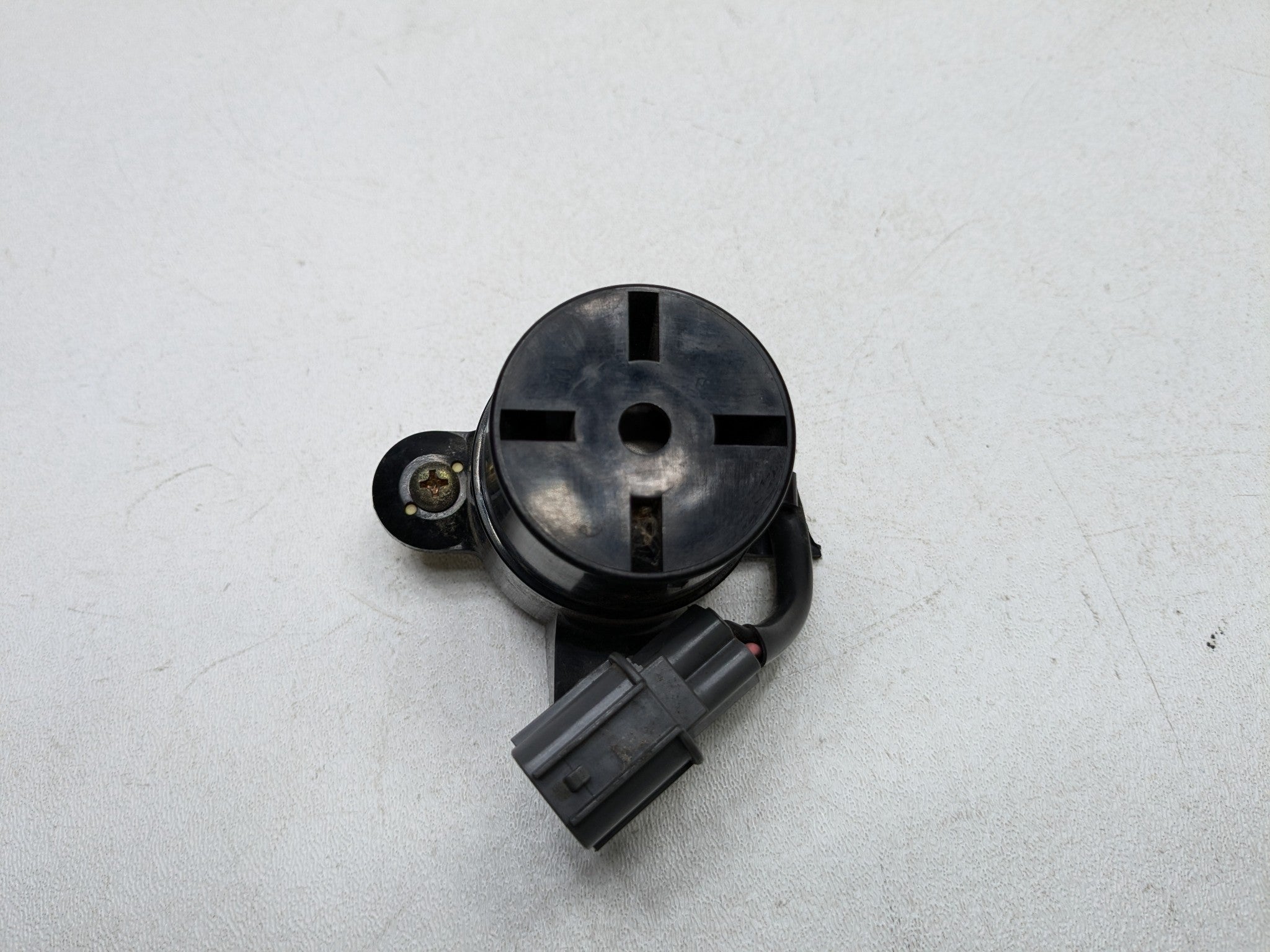 2004 - 2006 OEM ACURA TL KEYLESS ALARM BUZZER HORN
