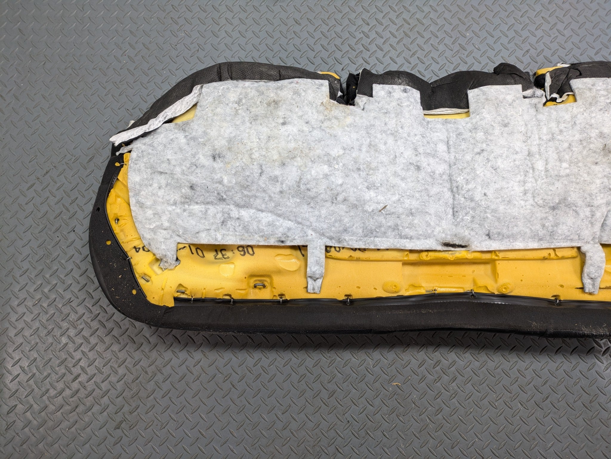 2004 - 2006 OEM ACURA TL REAR LOWER SEAT CUSHION ASSEMBLY LEATHER BLACK