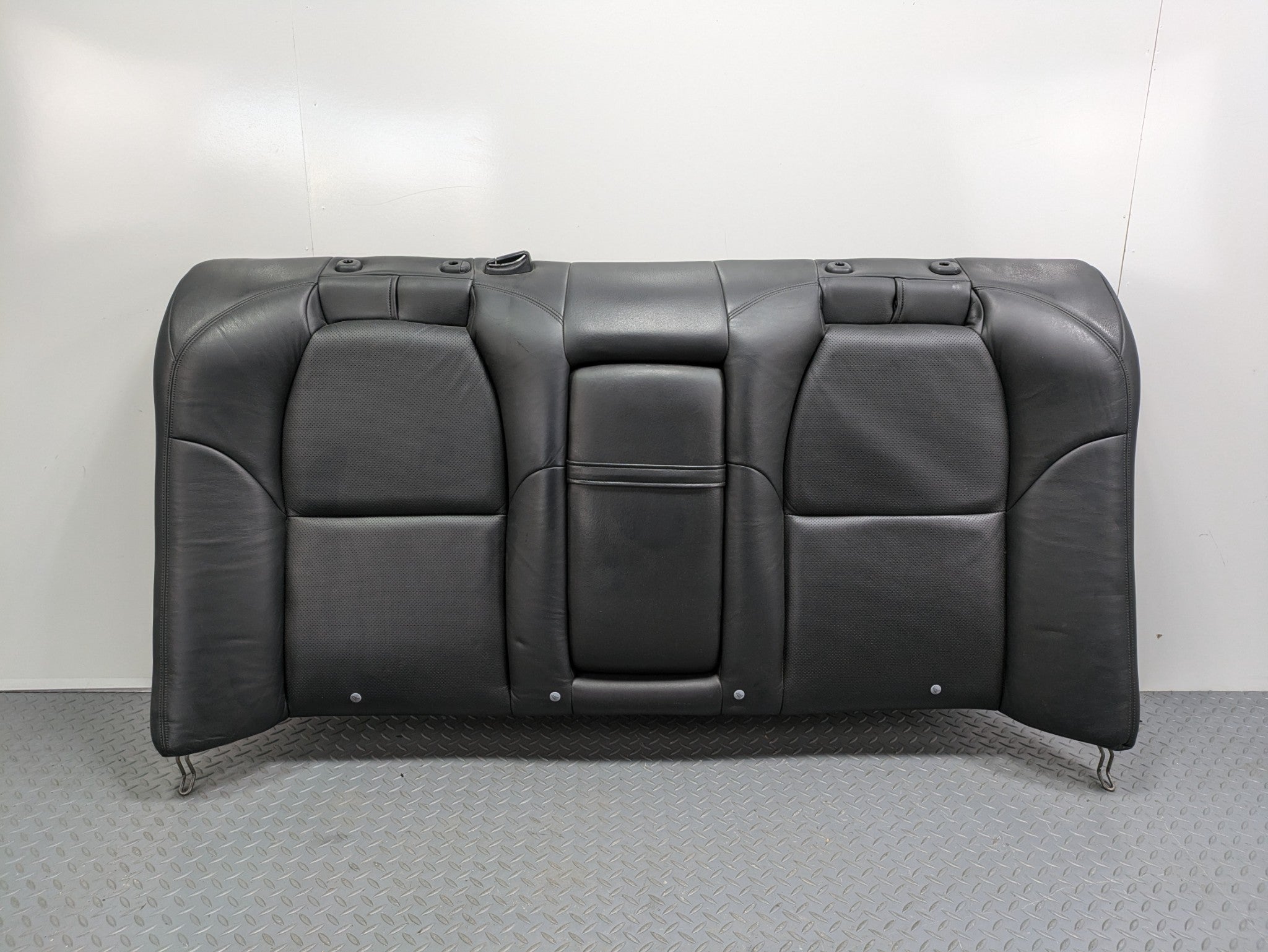 2004 - 2006 OEM ACURA TL REAR UPPER SEAT AND ARMREST ASSEMBLY LEATHER BLACK