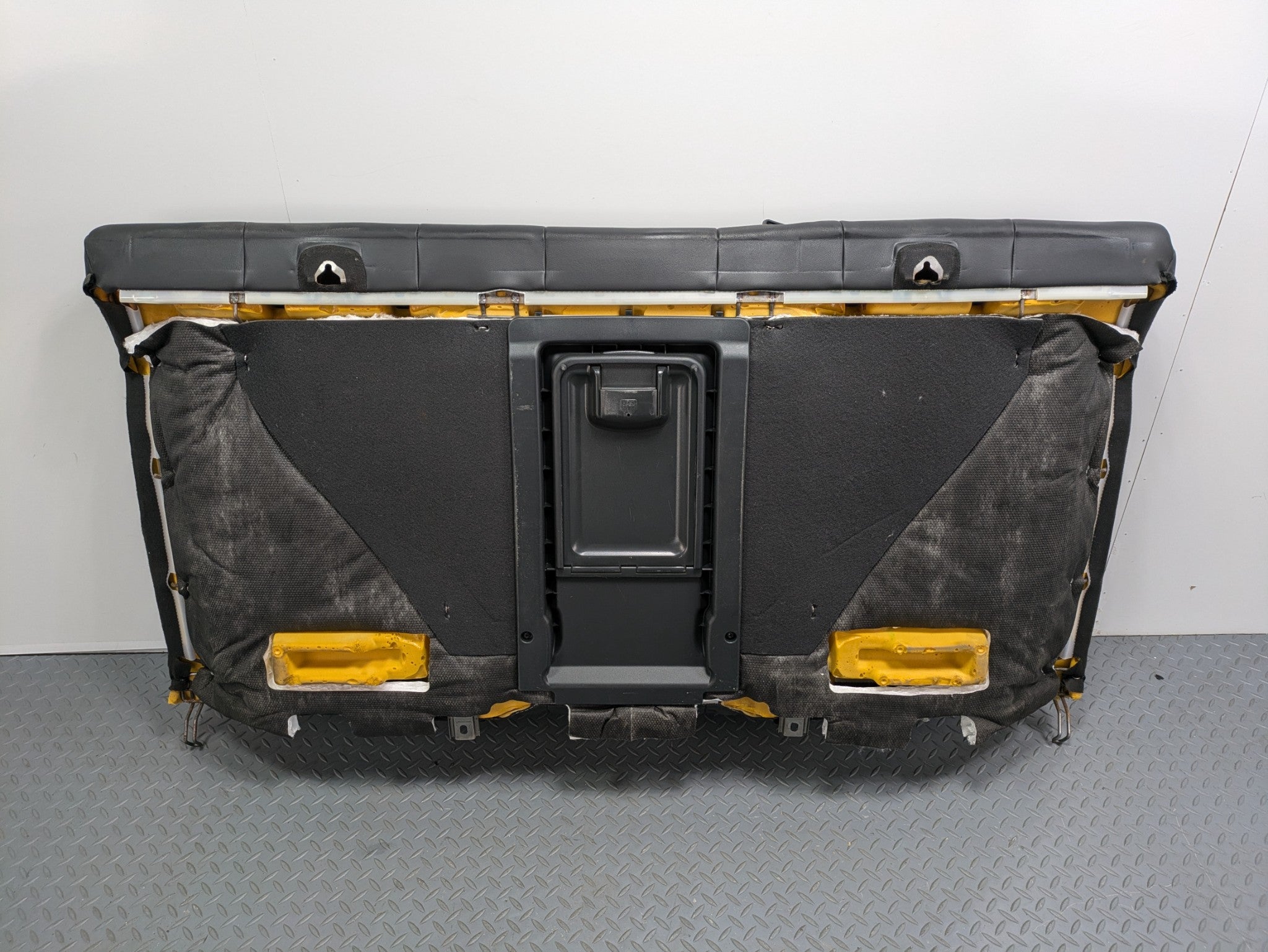 2004 - 2006 OEM ACURA TL REAR UPPER SEAT AND ARMREST ASSEMBLY LEATHER BLACK