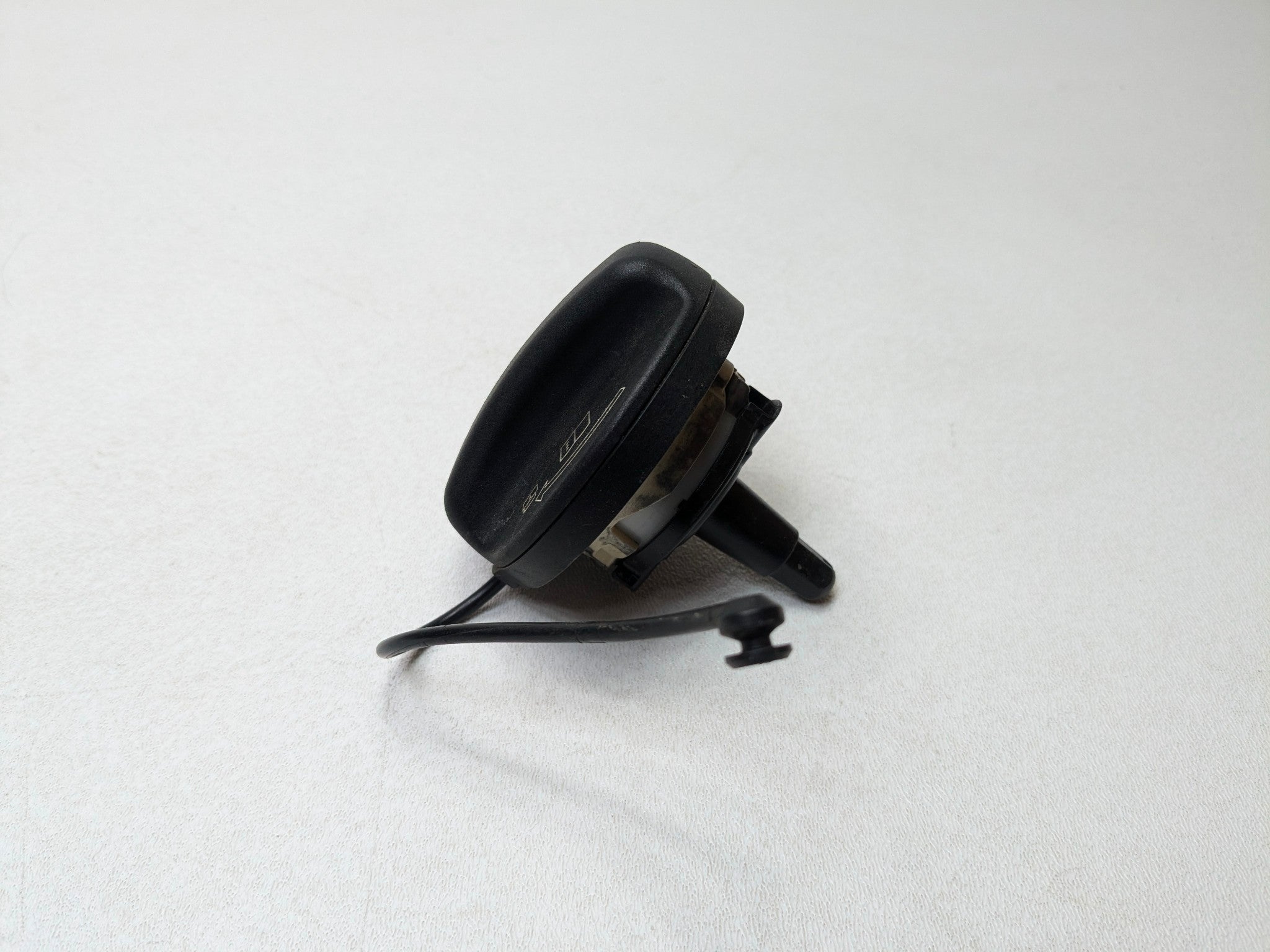 2016 - 2019 OEM BMW 330I FUEL GAS TANK DOOR FILLER NECK COVER CAP ASSEMBLY