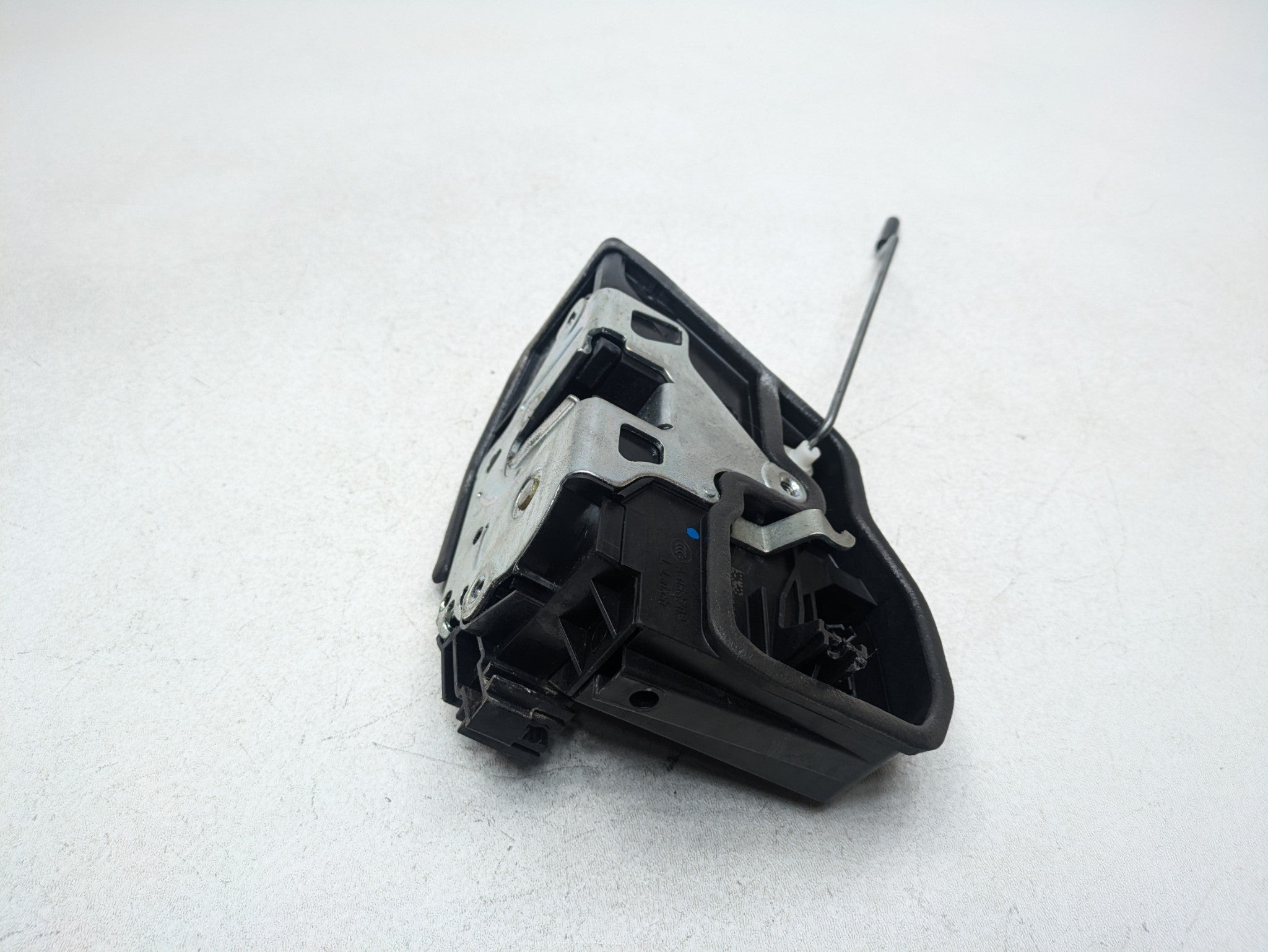 2016 - 2019 OEM BMW 330I FRONT LEFT DRIVER SIDE DOOR LATCH LOCK ACTUATOR