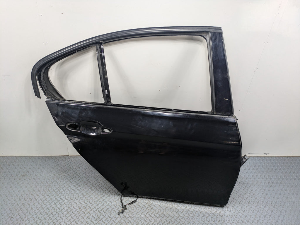 2016 - 2019 OEM BMW 330I REAR RIGHT SIDE DOOR SHELL PANEL BLACK ASSEMBLY