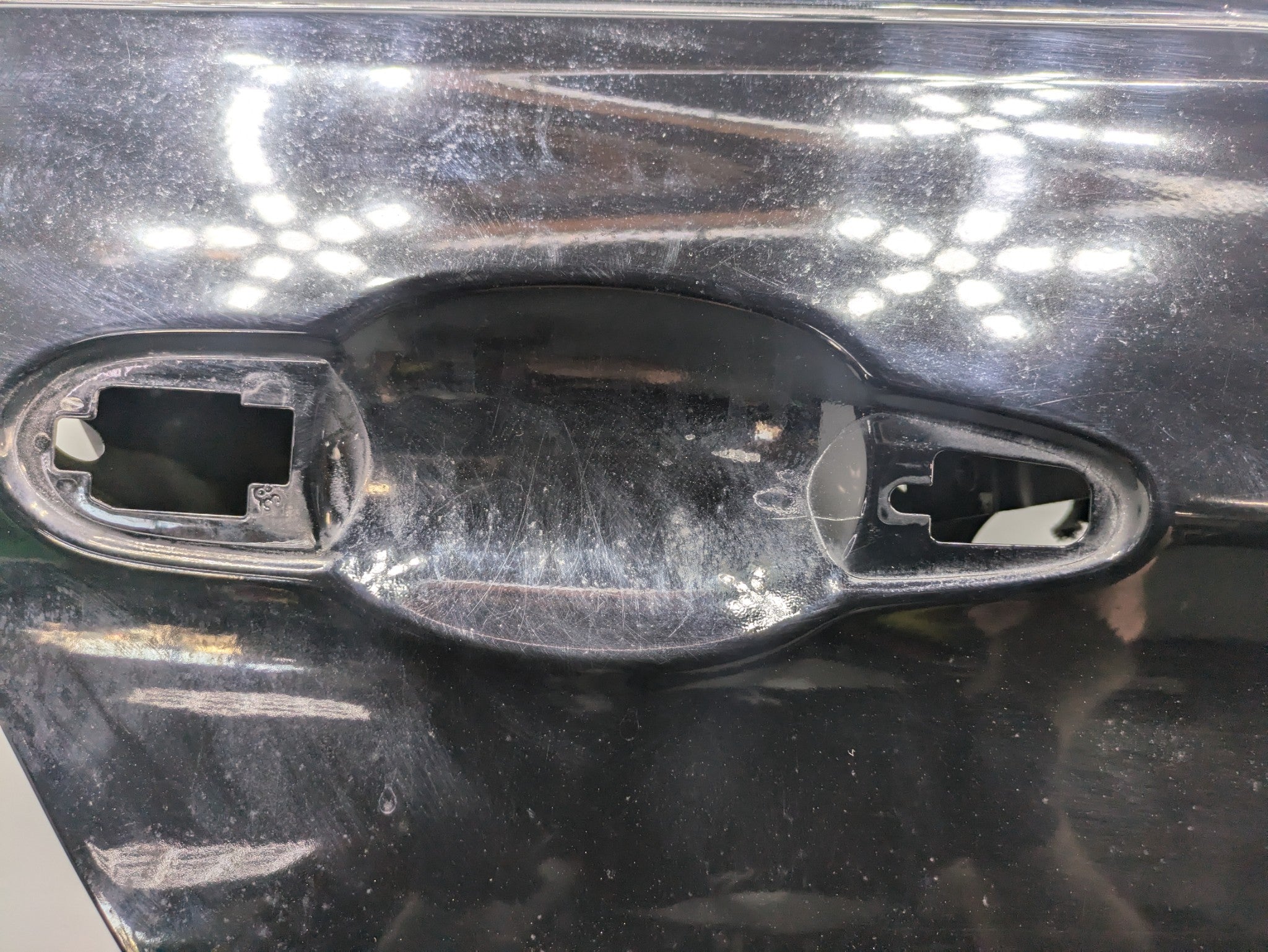 2016 - 2019 OEM BMW 330I REAR RIGHT SIDE DOOR SHELL PANEL BLACK ASSEMBLY