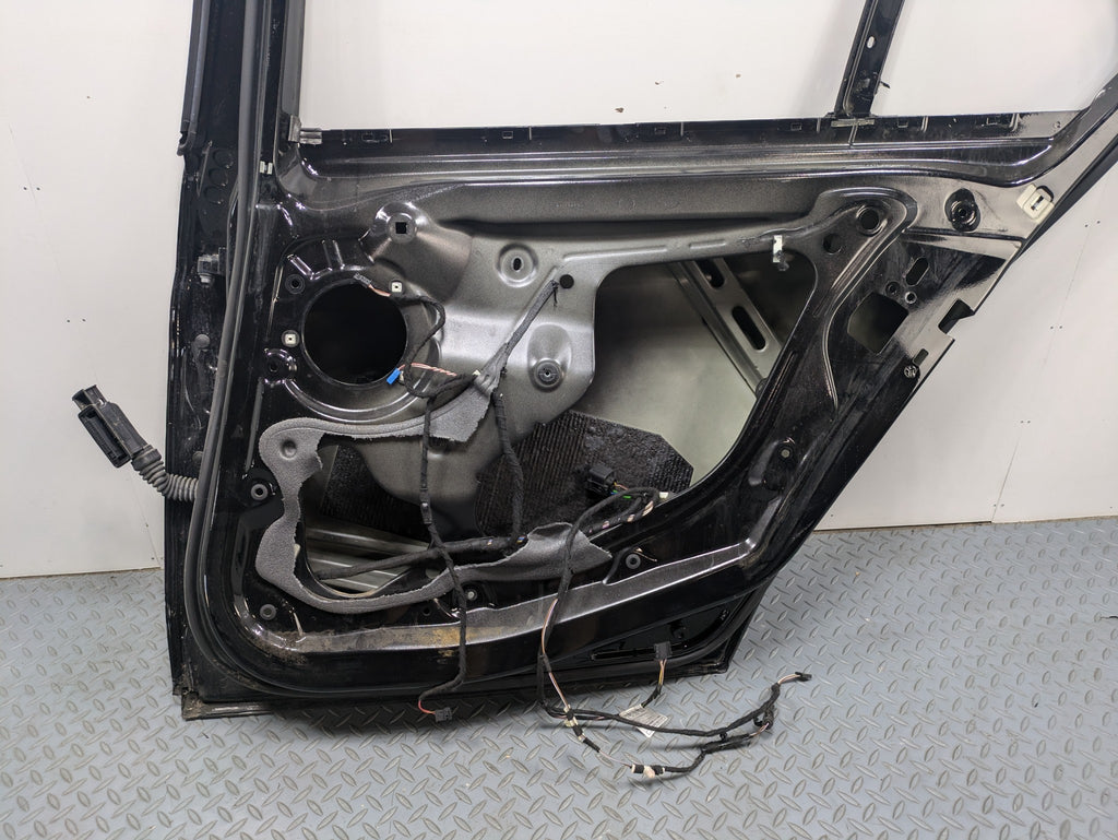 2016 - 2019 OEM BMW 330I REAR RIGHT SIDE DOOR SHELL PANEL BLACK ASSEMBLY