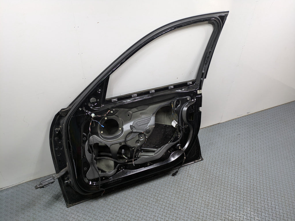 2016 - 2019 OEM BMW 330I FRONT RIGHT SIDE DOOR SHELL PANEL BLACK ASSEMBLY