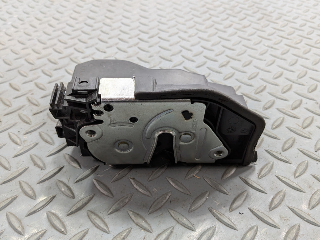 2016 - 2019 OEM BMW 330I REAR LEFT DRIVER SIDE DOOR LATCH LOCK ACTUATOR