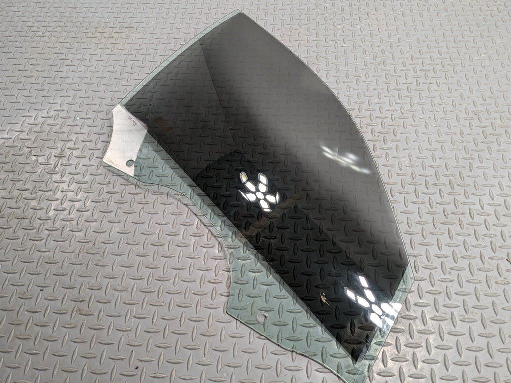 2016 - 2019 OEM BMW 330I FRONT RIGHT PASSENGER SIDE DOOR WINDOW GLASS TINTED