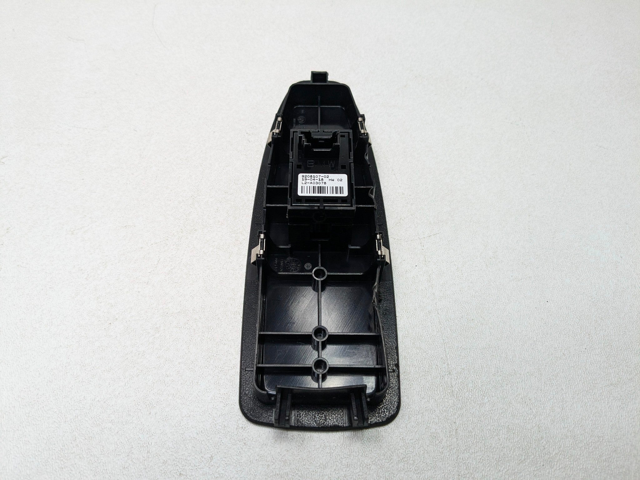 2016 - 2019 OEM BMW 330I FRONT RIGHT DOOR PANEL WINDOW CONTROL SWITCH ASSEMBLY