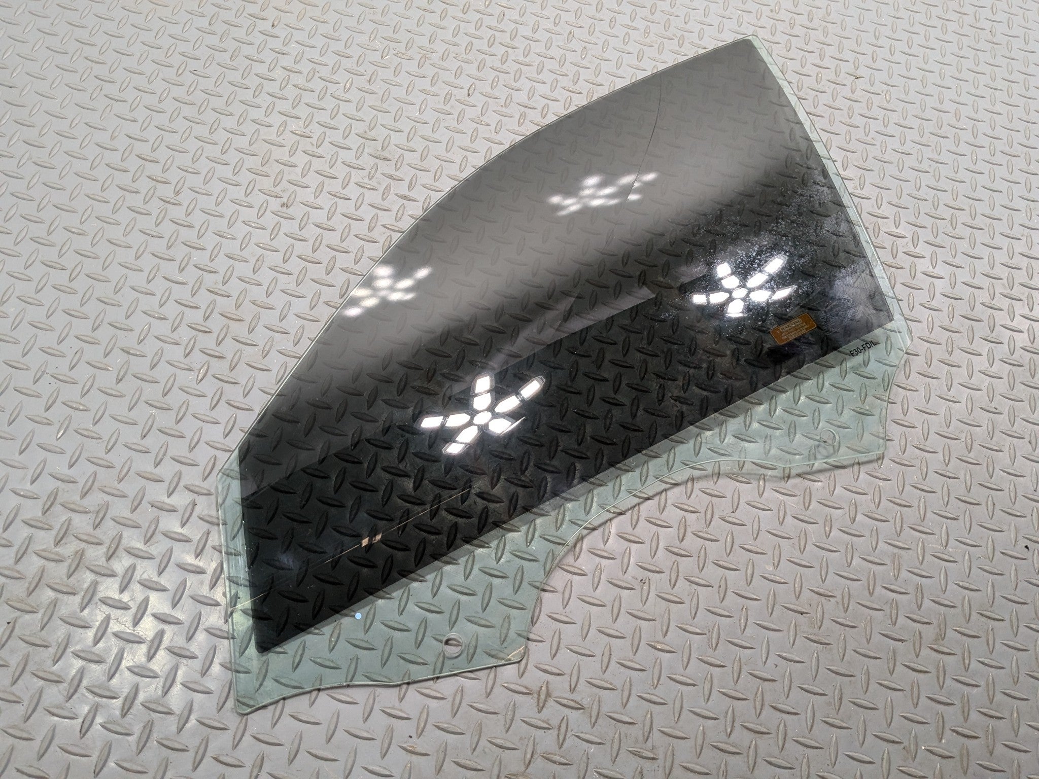 2016 - 2019 OEM BMW 330I FRONT LEFT DRIVER SIDE DOOR WINDOW GLASS TINTED