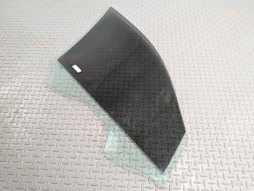 2016 - 2019 OEM BMW 330I FRONT LEFT DRIVER SIDE DOOR WINDOW GLASS TINTED