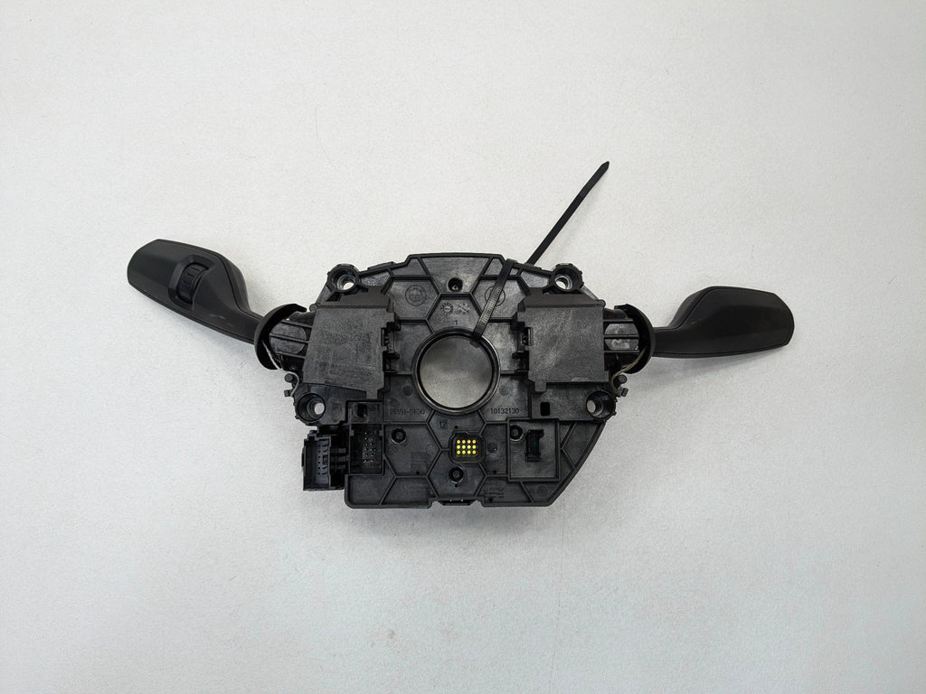2016 - 2019 OEM BMW 330I WIPER TURN SIGNAL STALK SWITCH ASSEMBLY
