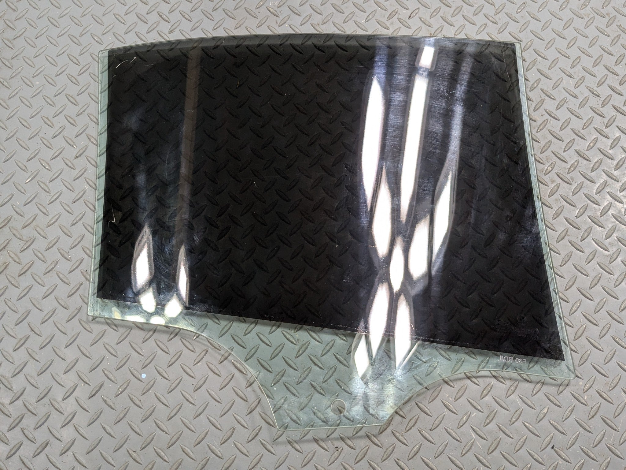 2016 - 2019 OEM BMW 330I REAR LEFT DRIVER SIDE DOOR WINDOW GLASS TINTED