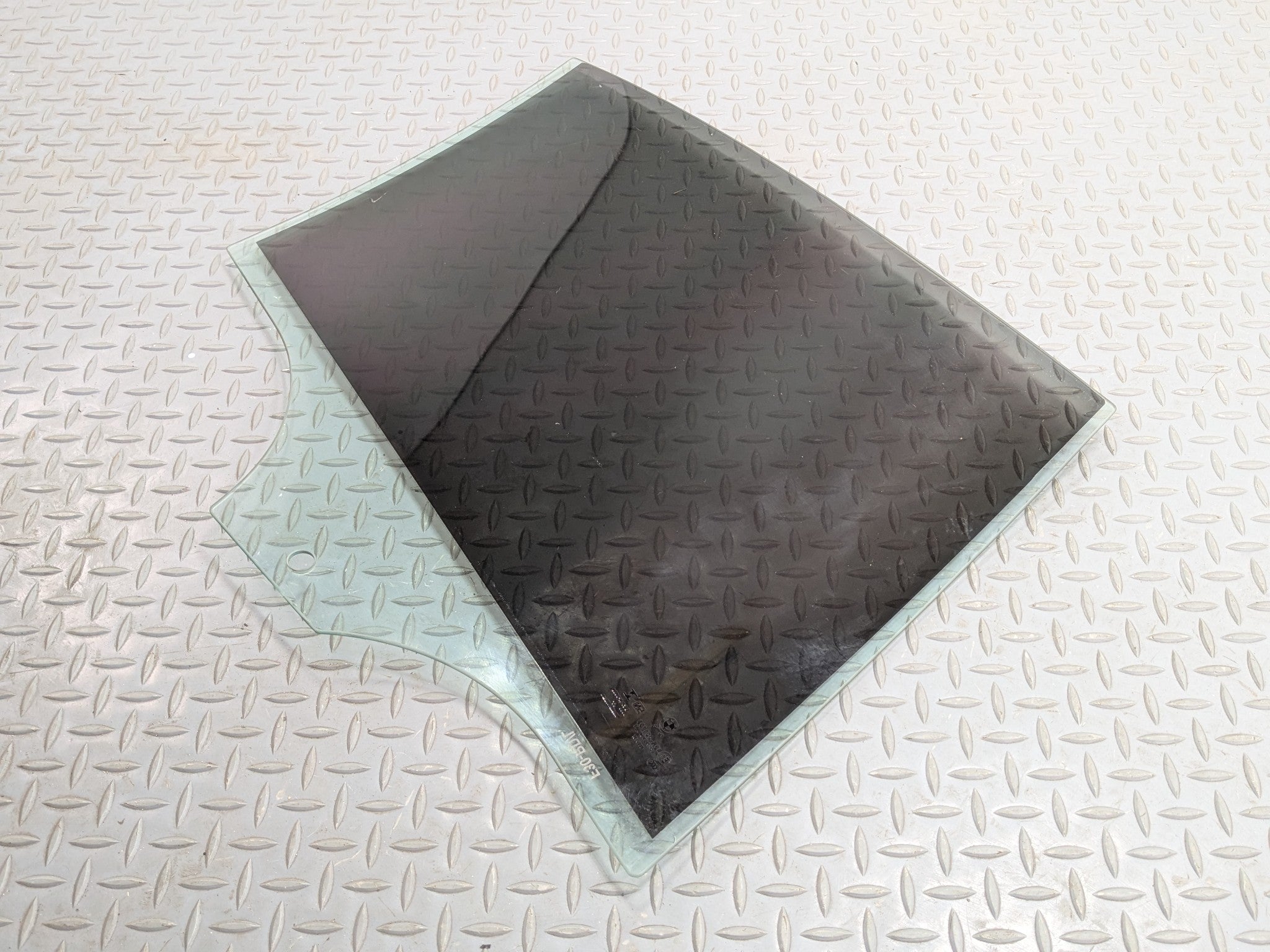 2016 - 2019 OEM BMW 330I REAR LEFT DRIVER SIDE DOOR WINDOW GLASS TINTED