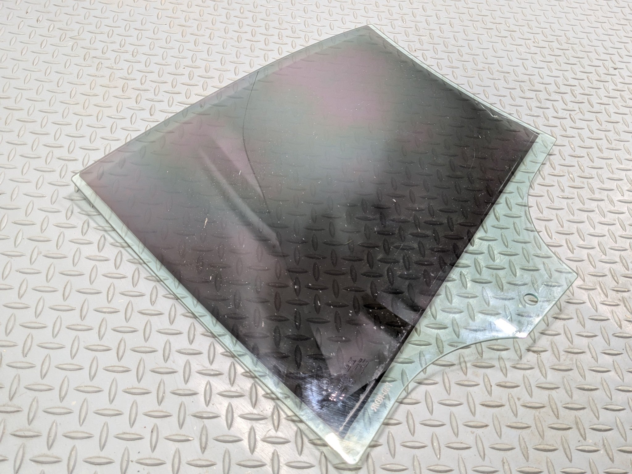 2016 - 2019 OEM BMW 330I REAR RIGHT PASSENGER SIDE DOOR WINDOW GLASS TINTED