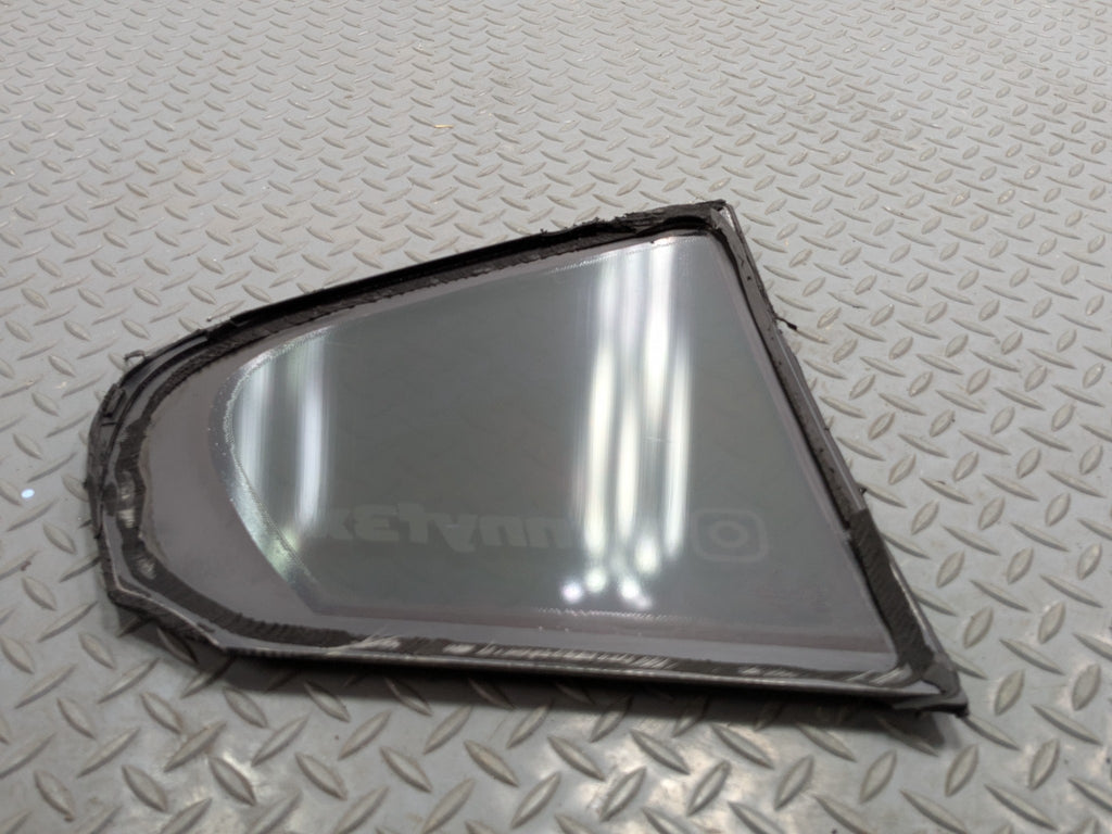 2016 - 2019 OEM BMW 330I REAR LEFT DRIVER SIDE WINDOW VENT GLASS