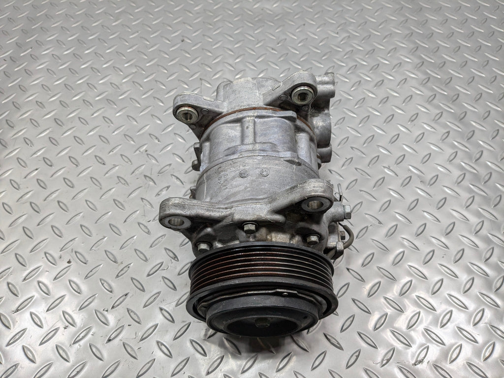 2016 - 2019 OEM BMW 330I AC AIR CONDITIONING AIR COMPRESSOR PUMP