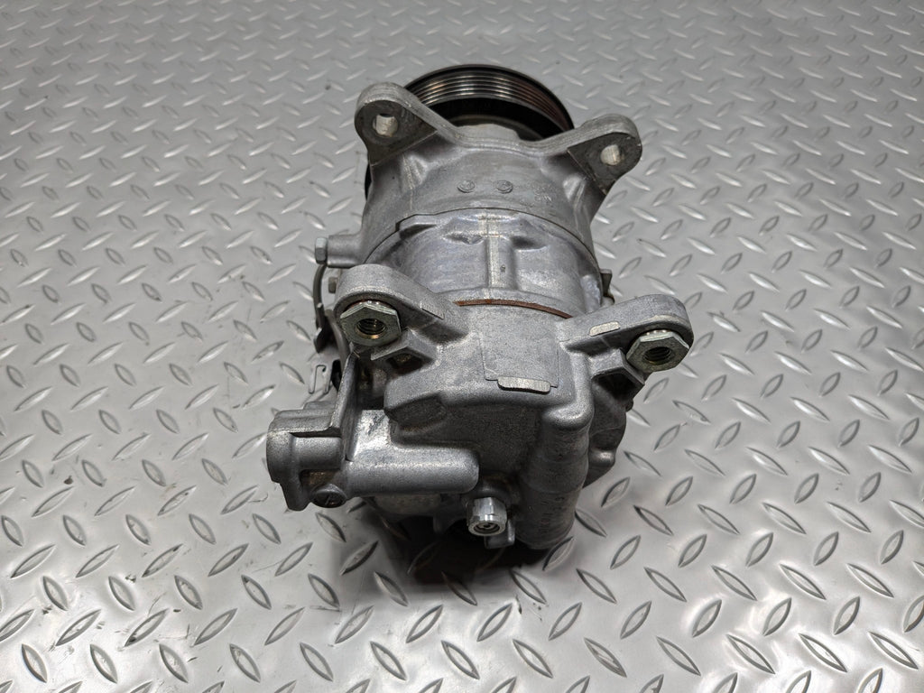 2016 - 2019 OEM BMW 330I AC AIR CONDITIONING AIR COMPRESSOR PUMP