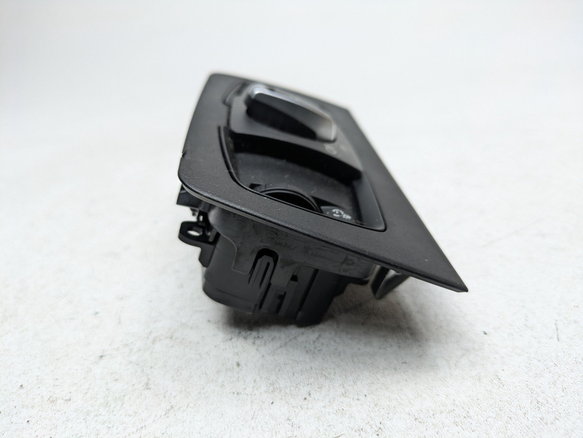 2016 - 2019 OEM BMW 330I DASH HEADLIGHT SWITCH CONTROL ASSYMBLY