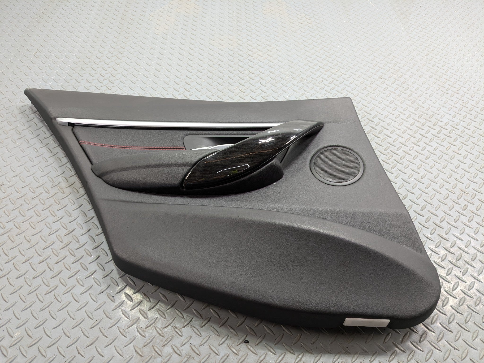2016 - 2019 OEM BMW 330I REAR LEFT DRIVER SIDE INTERIOR DOOR TRIM PANEL BLACK