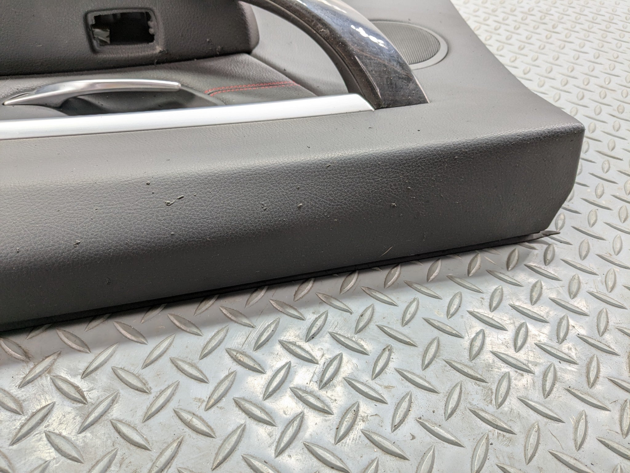 2016 - 2019 OEM BMW 330I REAR RIGHT PASSENGER SIDE DOOR TRIM PANEL BLACK