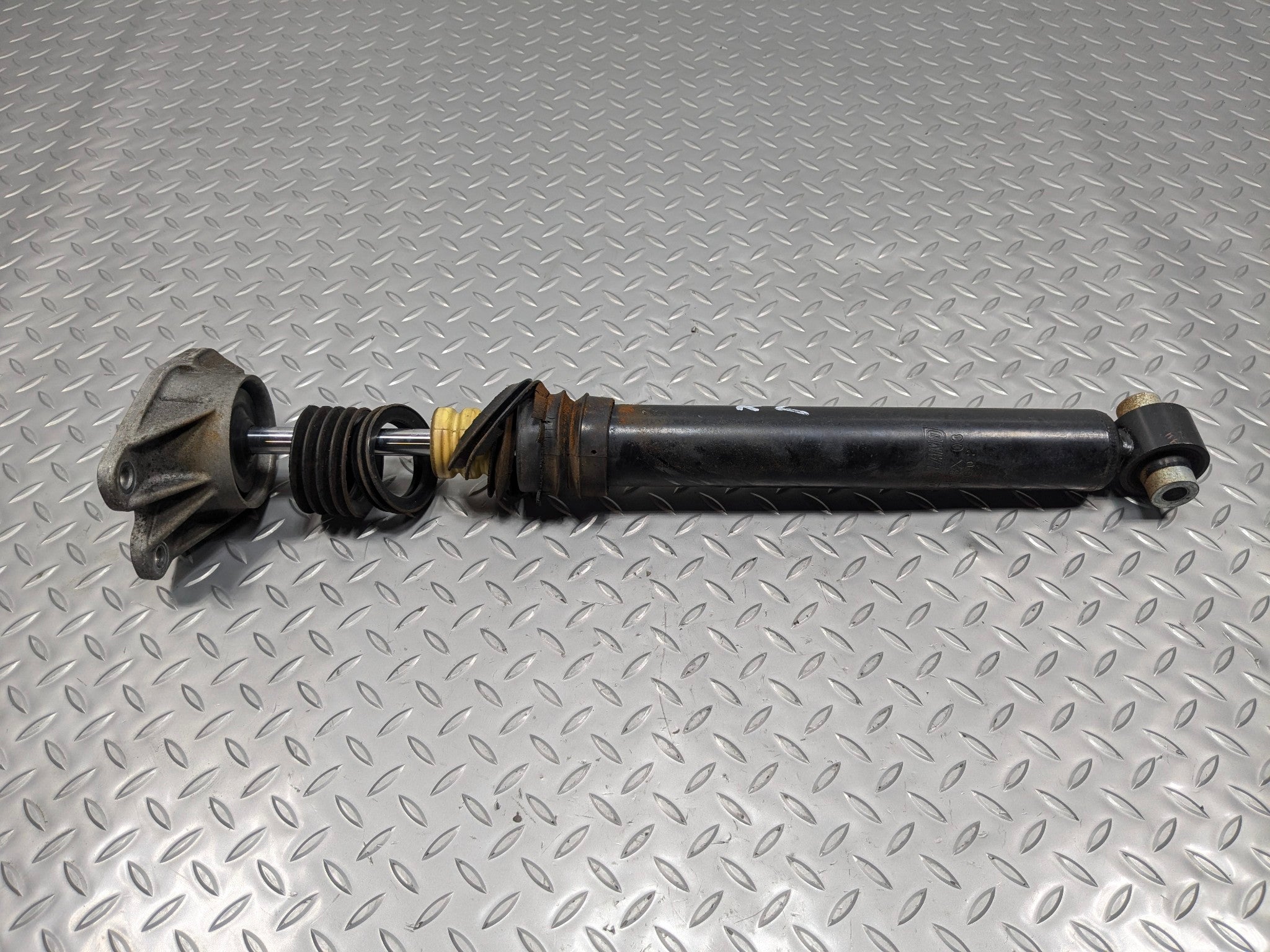 2016 - 2019 OEM BMW 330I REAR LEFT DRIVER SIDE SHOCK STRUT ABSORBER