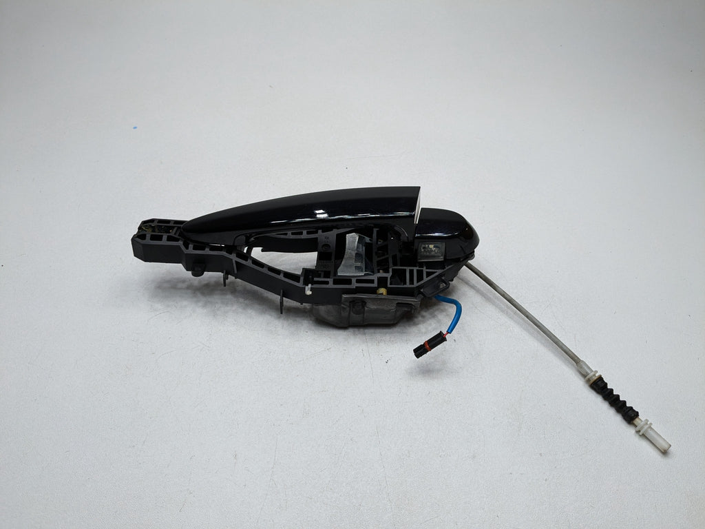 2016 - 2019 OEM BMW 330I REAR LEFT DRIVER SIDE EXTERIOR DOOR HANDLE BLACK
