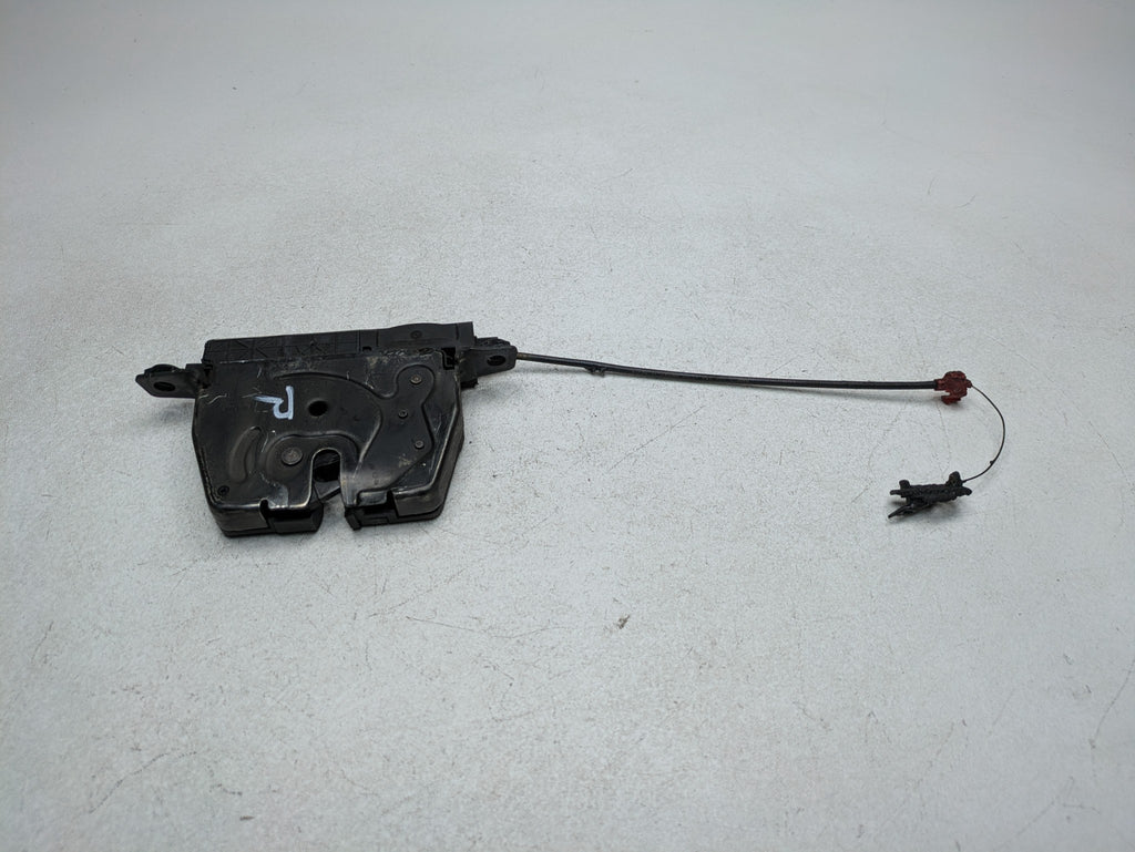 2016 - 2019 OEM BMW 330I REAR TRUNK LID LATCH LOCK RELEASE ACTUATOR ASSEMBLY
