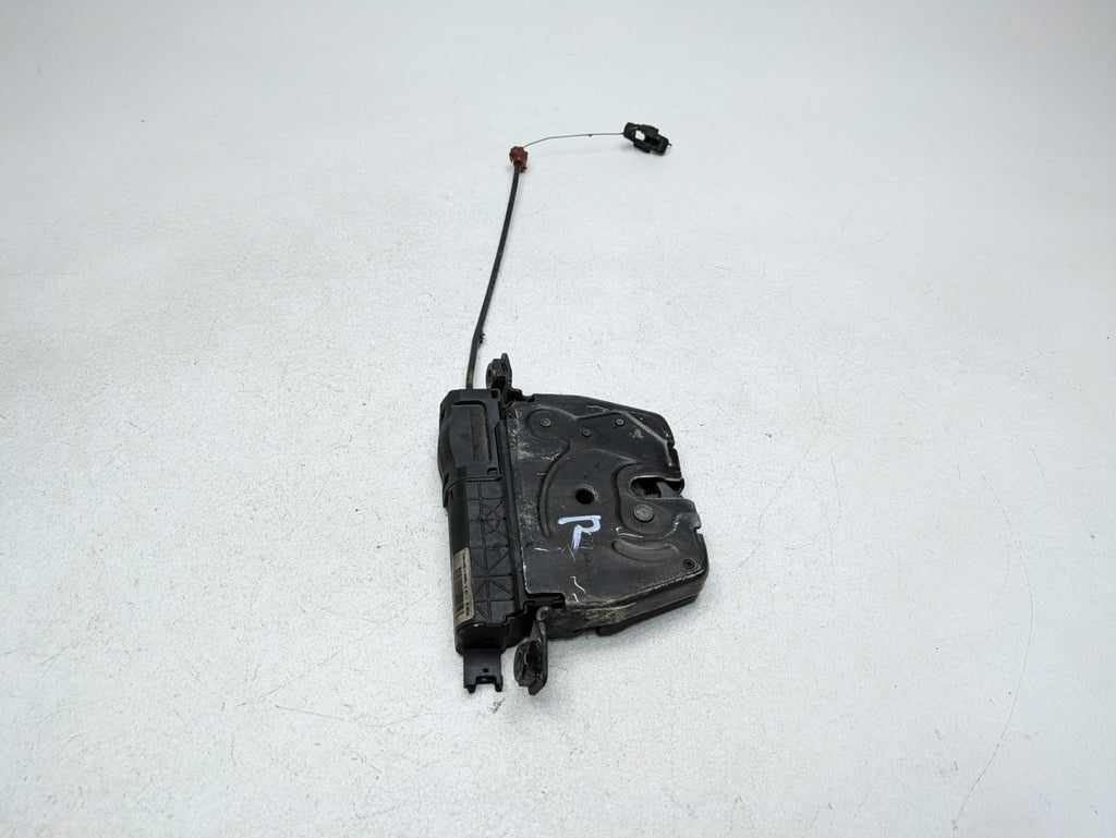 2016 - 2019 OEM BMW 330I REAR TRUNK LID LATCH LOCK RELEASE ACTUATOR ASSEMBLY