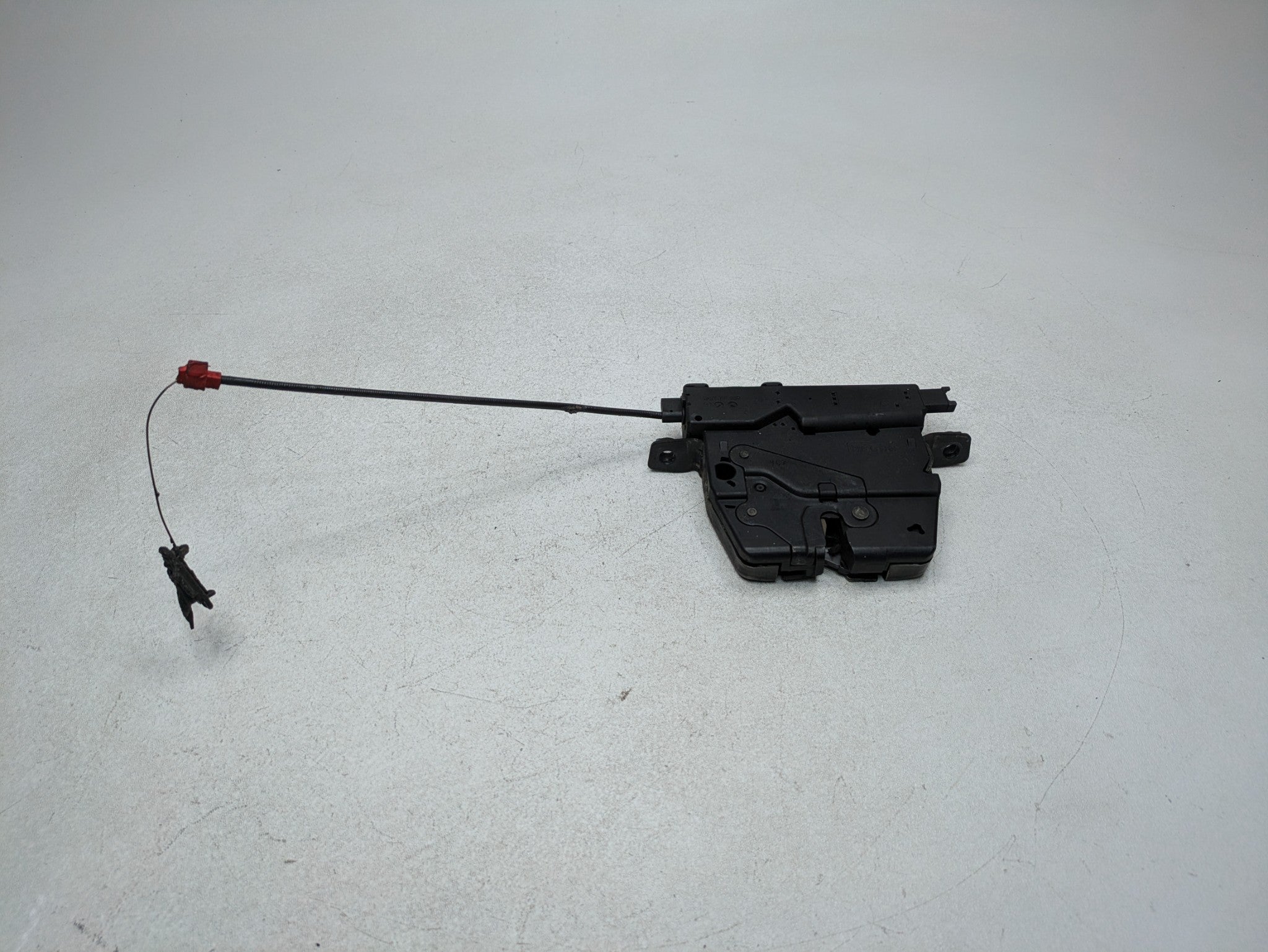 2016 - 2019 OEM BMW 330I REAR TRUNK LID LATCH LOCK RELEASE ACTUATOR ASSEMBLY