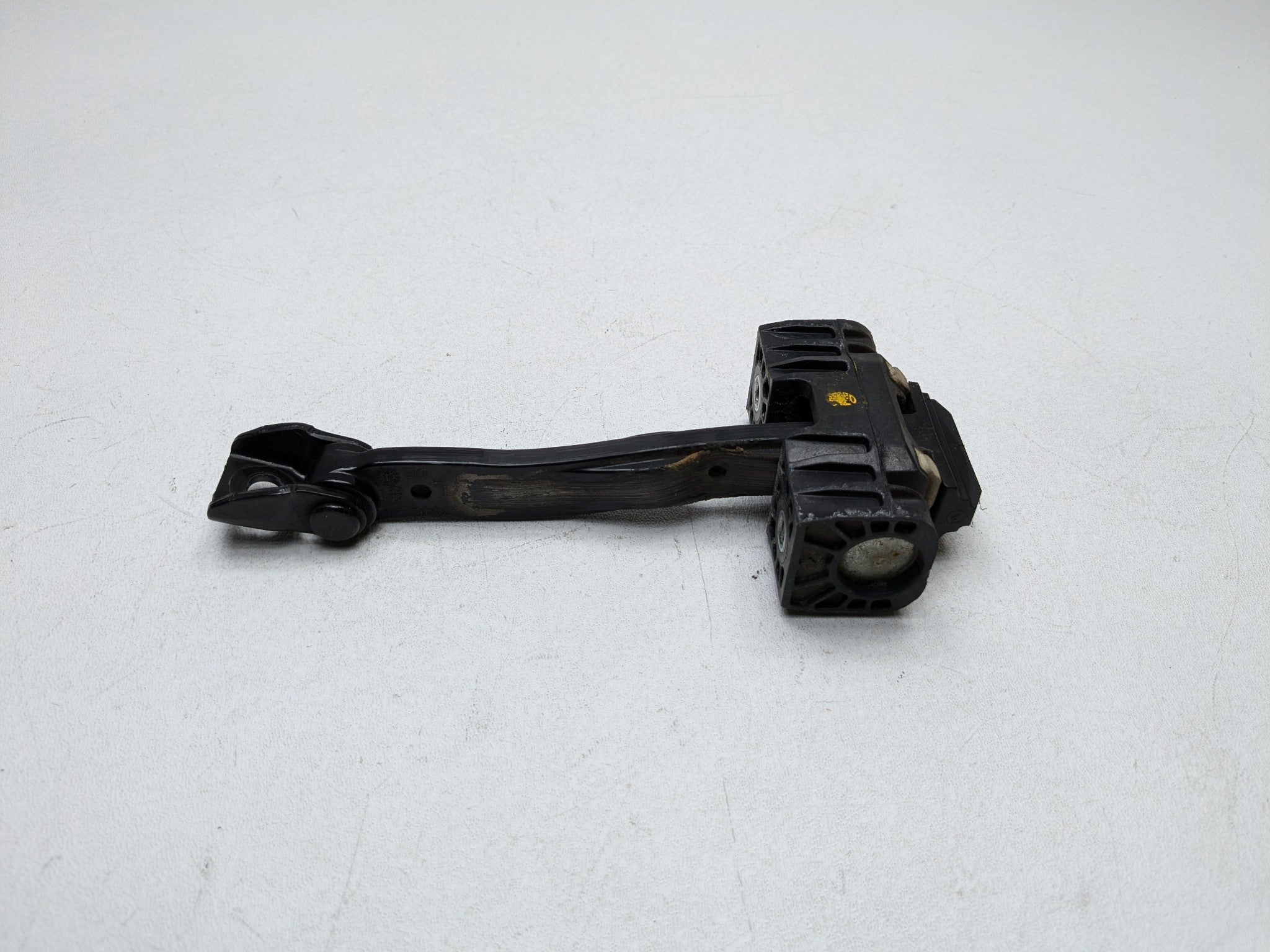 2016 - 2019 OEM BMW 330I REAR LEFT DRIVER SIDE DOOR CHECK STRAP STOPPER