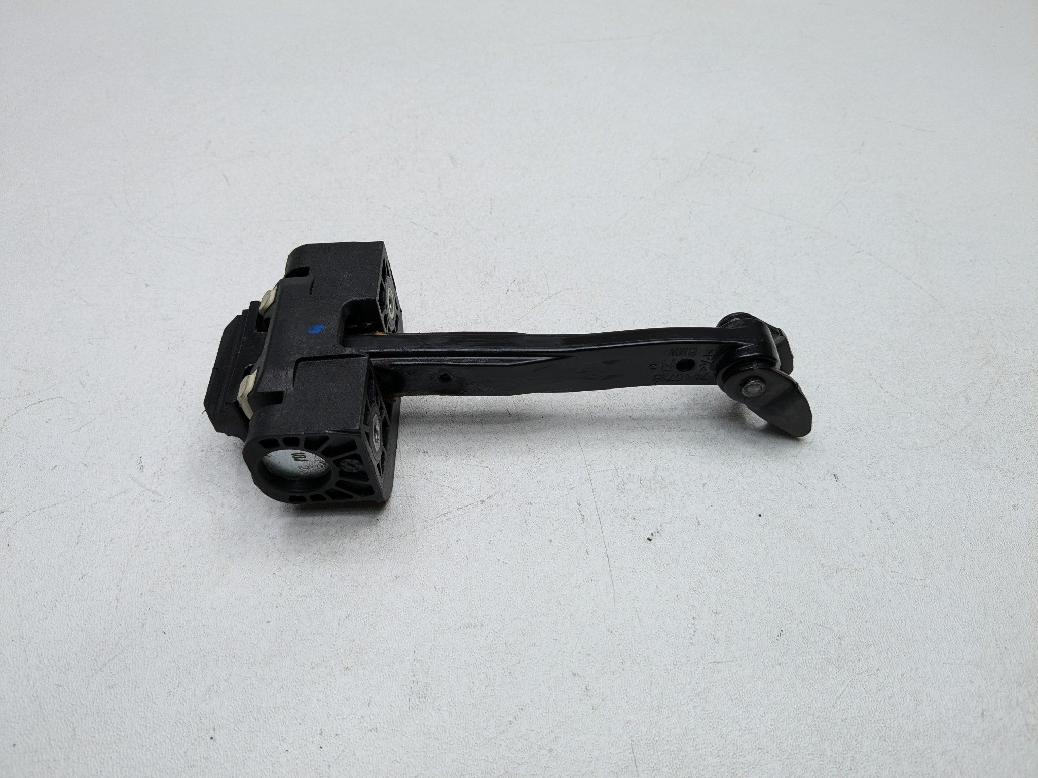 2016 - 2019 OEM BMW 330I FRONT LEFT DRIVER SIDE DOOR CHECK STRAP STOPPER