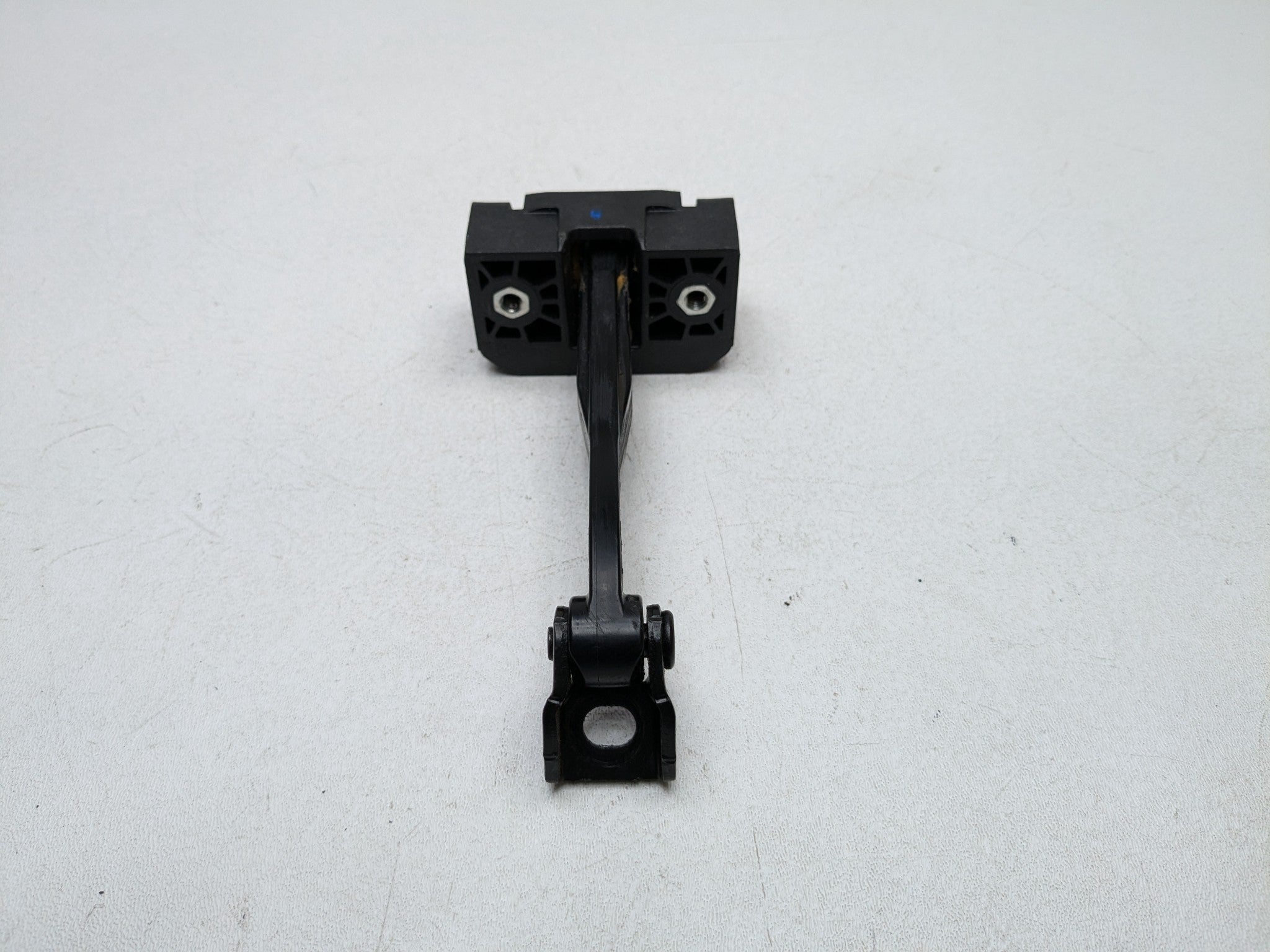 2016 - 2019 OEM BMW 330I FRONT LEFT DRIVER SIDE DOOR CHECK STRAP STOPPER