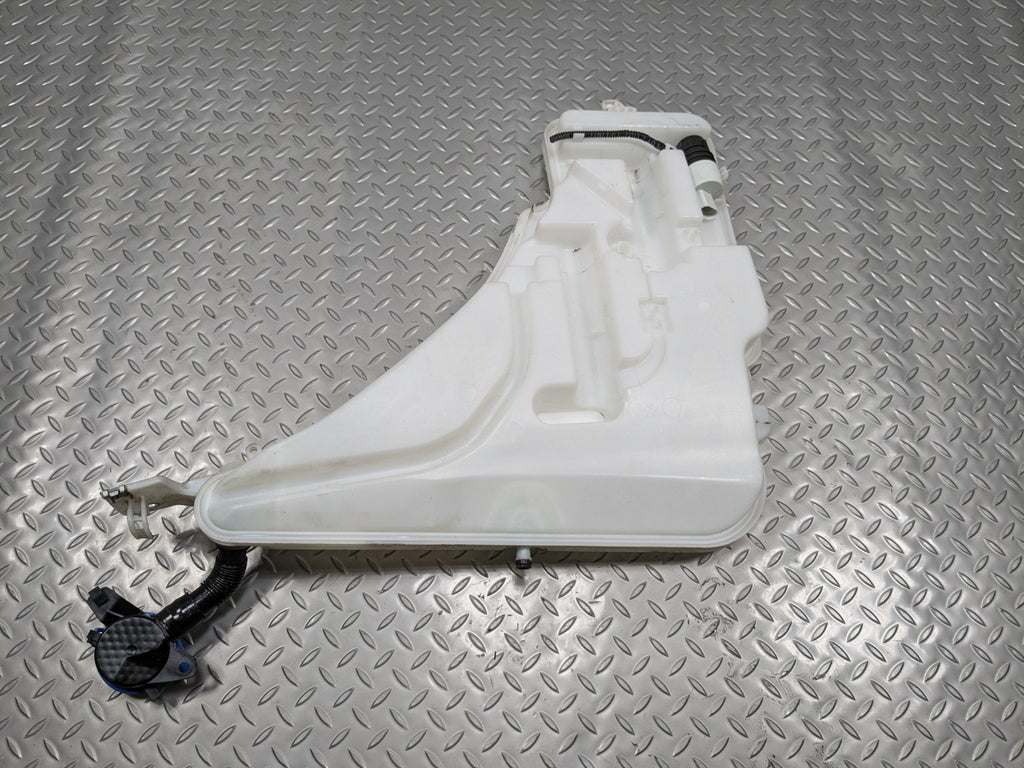 2016 - 2019 OEM BMW 330I WINDSHIELD WASHER BOTTLE FLUID RESERVOIR TANK