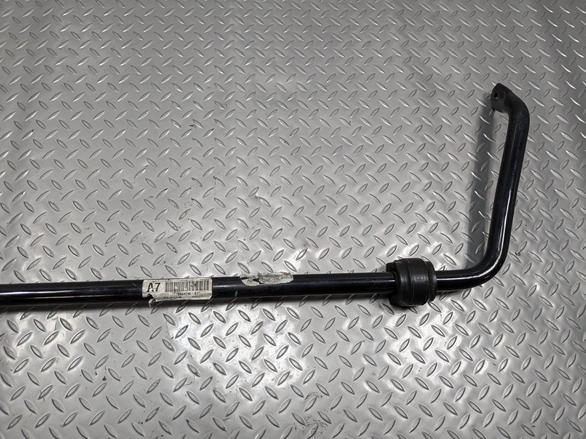 2016 - 2019 OEM BMW 330I FRONT STABILIZER SUSPENSION ANTI ROLL SWAY BAR