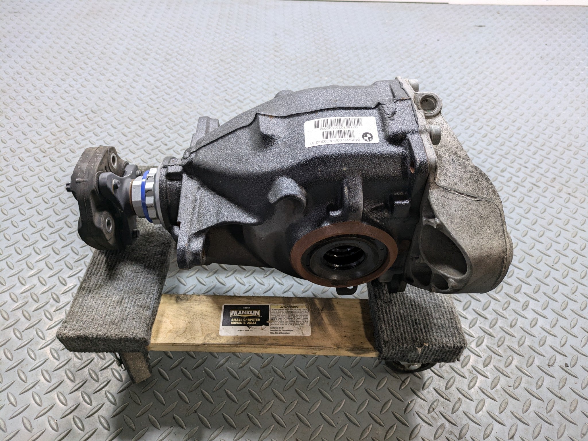2016 - 2019 OEM BMW 330I RWD REAR DIFFERENTIAL AXLE CARRIER ASSEMBLY