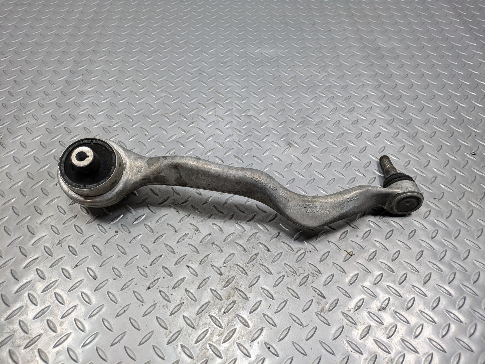 2016 - 2019 OEM BMW 330I FRONT LEFT DRIVER SIDE LOWER FORWARD CONTROL ARM