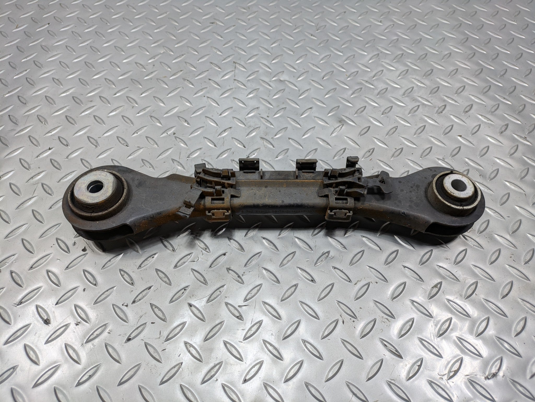 2016 - 2019 OEM BMW 330I REAR LEFT DRIVER SIDE UPPER FORWARD CONTROL ARM