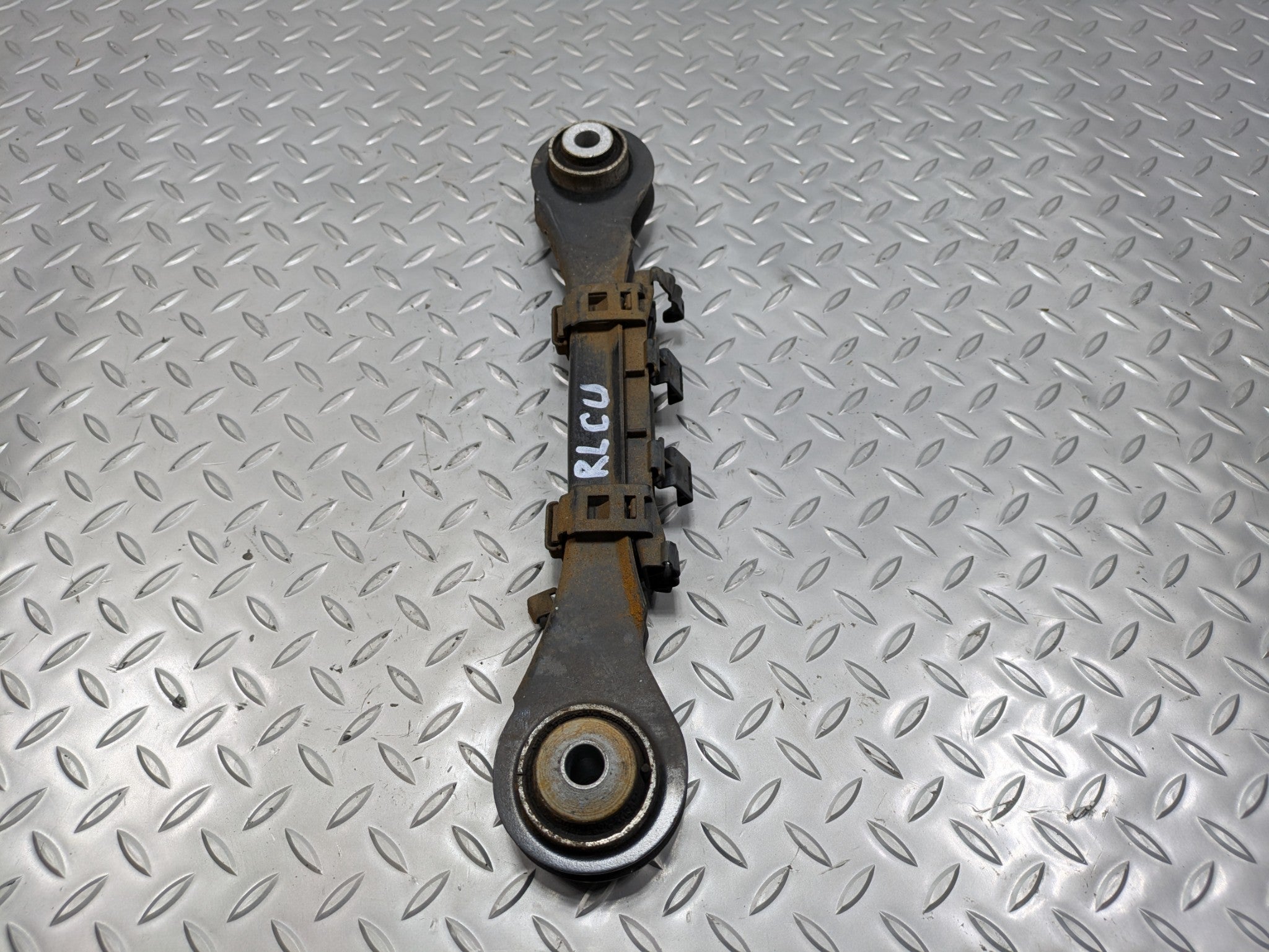 2016 - 2019 OEM BMW 330I REAR LEFT DRIVER SIDE UPPER FORWARD CONTROL ARM