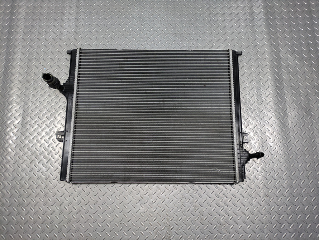 2016 - 2019 OEM BMW 330I REAR ENGINE COOLING  RADIATOR ASSEMBLY